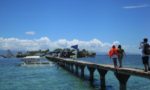 Khai mạc triển lãm ảnh “Sắc màu Philippines”